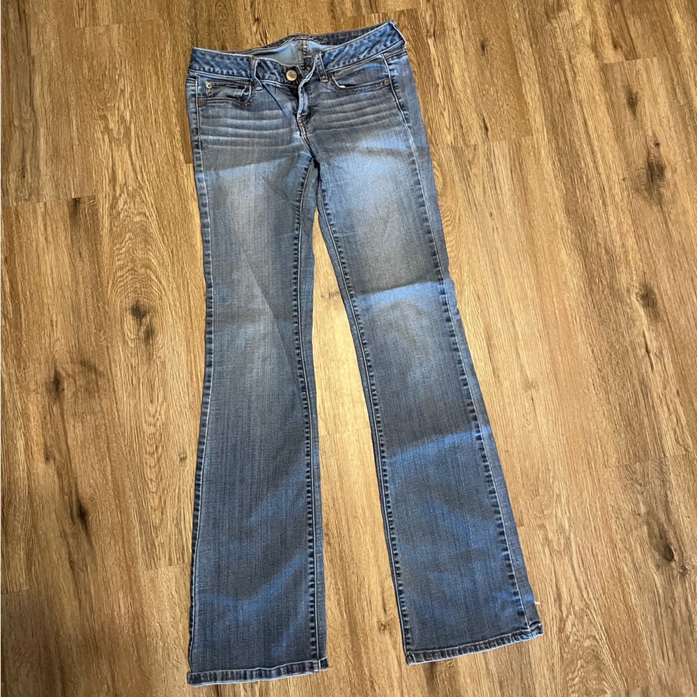 American eagle super stretch favorite boyfriend size 4 extra long jeans